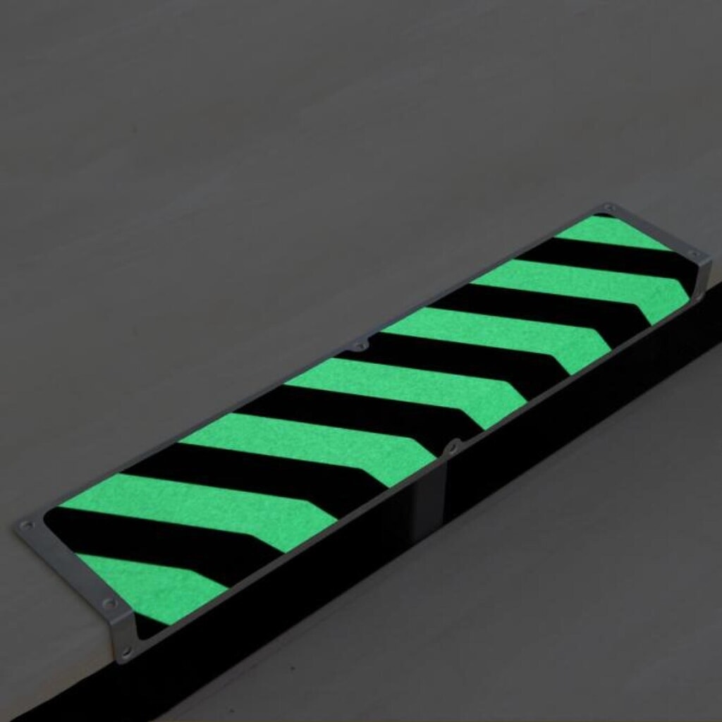 Product afbeelding: Antislip-randprofiel, fluorescerend, lxb 635 x 120 mm, zwart/geel
