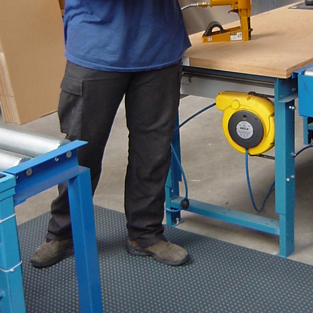 Productafbeelding nr. 3: Antivermoeidheidsmat, polyurethaan, met noppen, bxd 650 x 950 mm