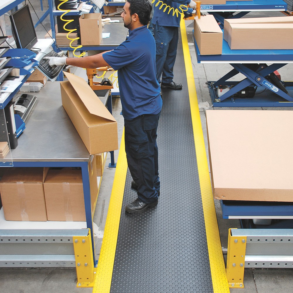 Productafbeelding nr. 2: Antivermoeidheidsmat, PVC/vinylschuim, met noppen, str.m x 600 mm, zwart/geel