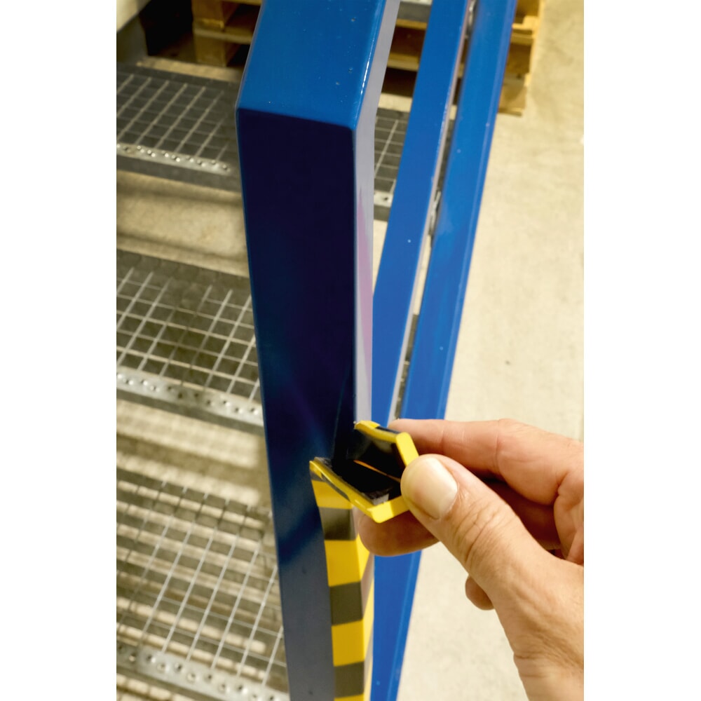 Productafbeelding nr. 4: DURABLE magnetisch hoekprofiel met stootbescherming C20, 20 mm