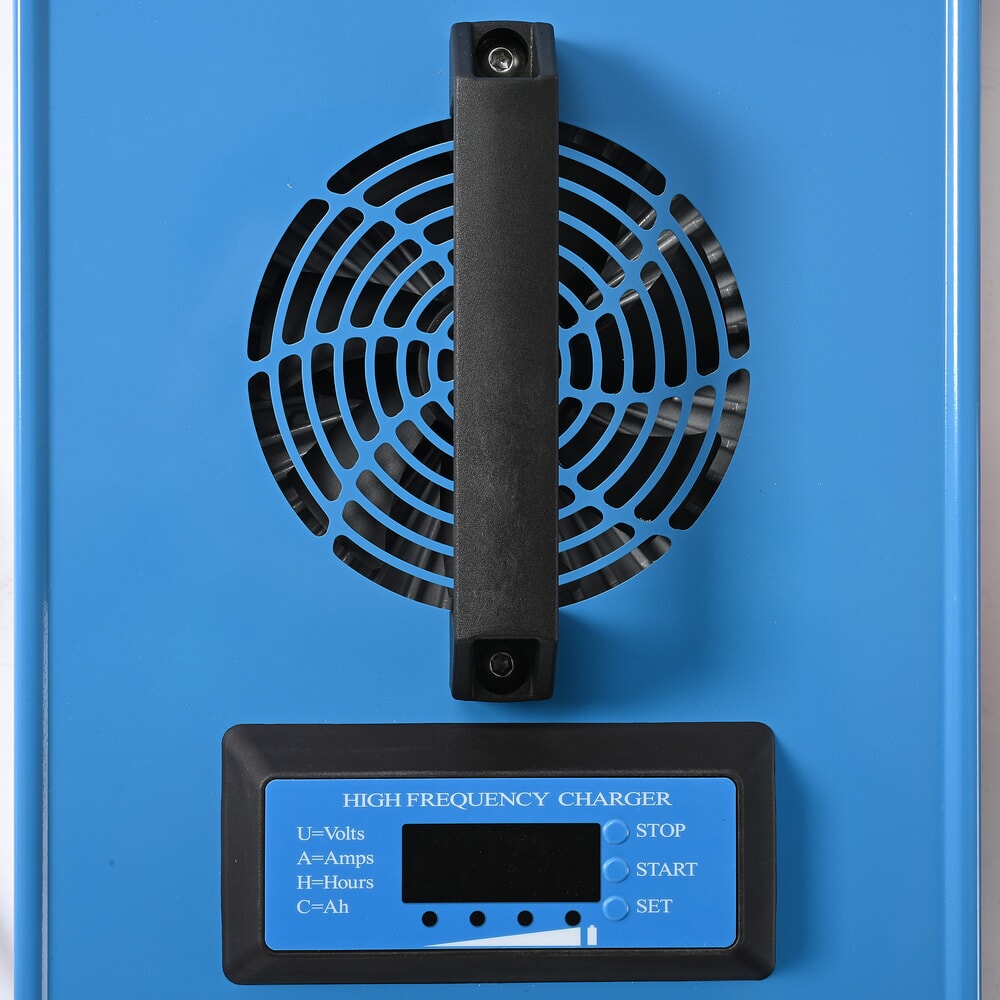 Productafbeelding nr. 7: Externe lader D400, 80 V, 60 A, CEE rood 32A, 4-pins - 3P+E voor AntOn by Jungheinrich elektrische heftruck CBH 2.0