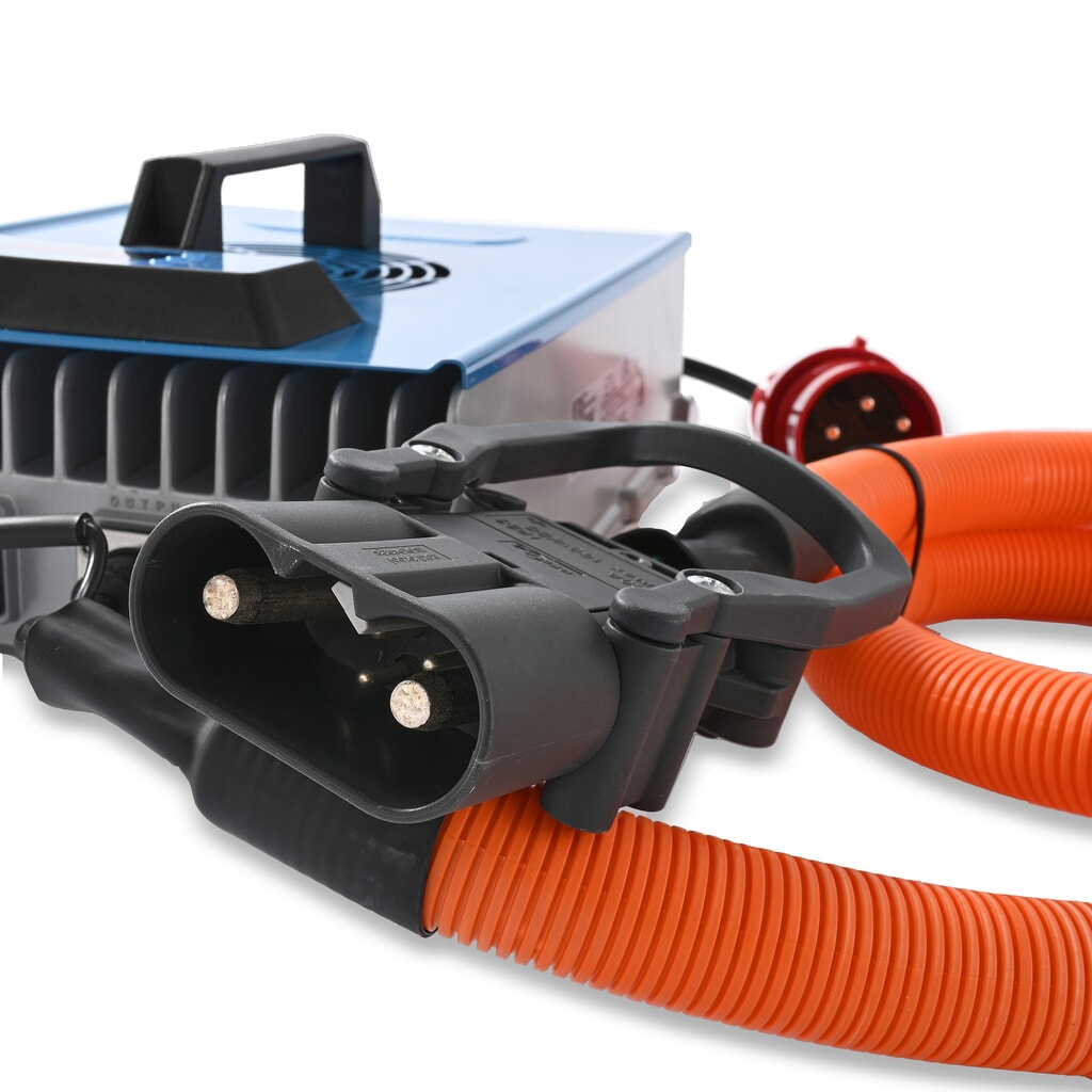 Externe lader D400, 80 V, 60 A, CEE rood 32A, 5-pins - 3P+N+E voor AntOn by Jungheinrich elektrische heftruck CBH 2.0 Productafbeelding nr. 6: Externe lader D400, 80 V, 60 A, CEE rood 32A, 5-pins - 3P+N+E voor AntOn by Jungheinrich elektrische heftruck CBH 2.0