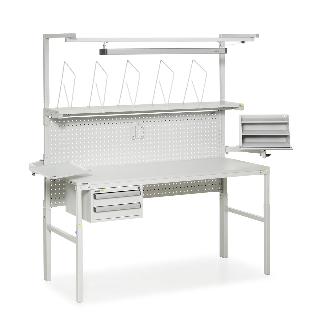 Werktafel TRESTON met legplank, in hoogte verstelbaar, draagvermogen 300 kg, bxd 1.800 x 700 mm Productafbeelding nr. 4: Werktafel TRESTON met legplank, in hoogte verstelbaar, draagvermogen 300 kg, bxd 1.800 x 700 mm