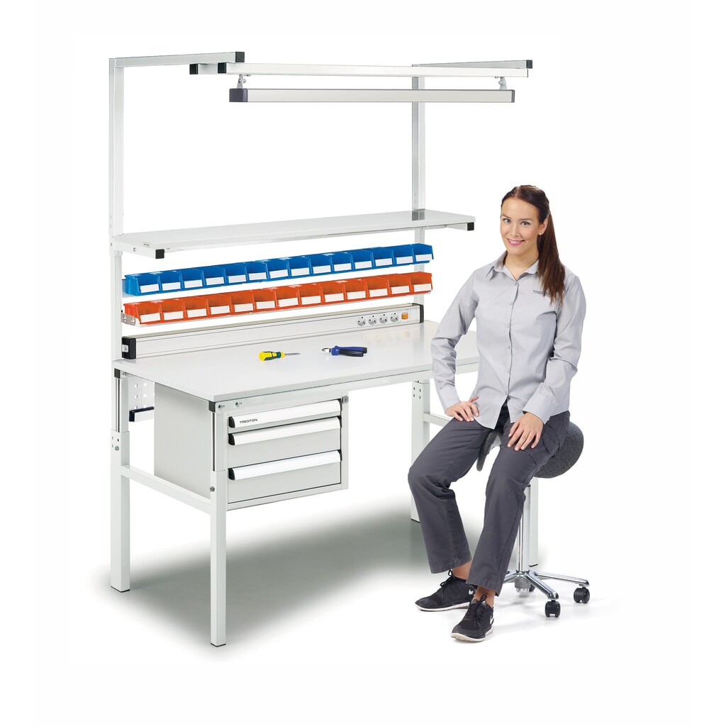 Werktafel TRESTON met legplank, in hoogte verstelbaar, draagvermogen 300 kg, bxd 1.800 x 700 mm Productafbeelding nr. 5: Werktafel TRESTON met legplank, in hoogte verstelbaar, draagvermogen 300 kg, bxd 1.800 x 700 mm