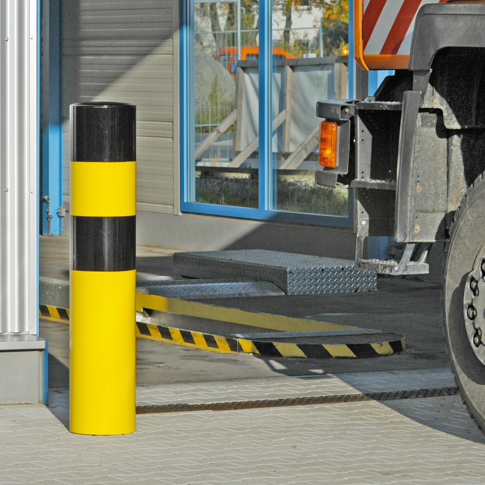 Productafbeelding nr. 1: Beschermpaal MORAVIA, voor verankeren in beton, voor buiten, hoogte 1.600 mm, Ø 273 mm