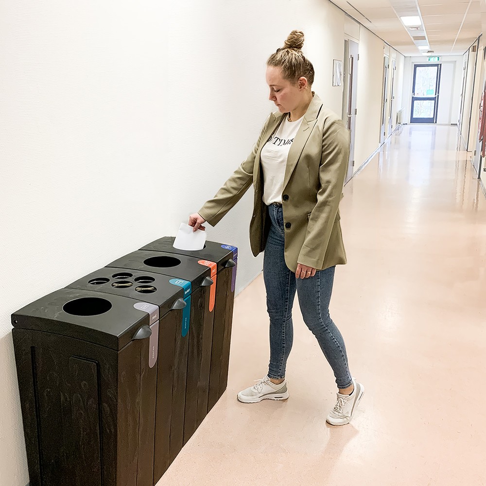 Productafbeelding nr. 3: Afvalbak BON TON Original met inwerpopening, van 100% gerecycled polypropyleen, 70 liter, grijs