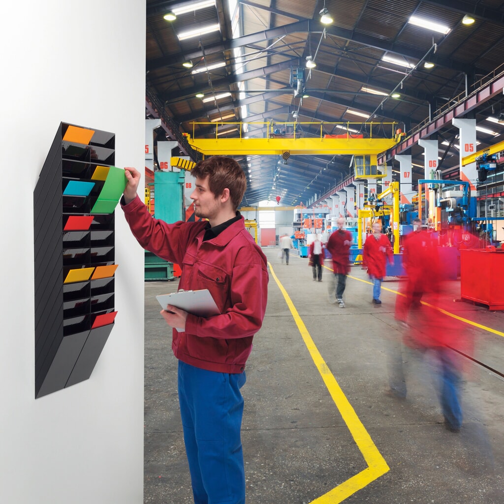 Brochurehouder DURABLE Flexiboxx, 12x DIN A4, staand formaat, zwart Productafbeelding nr. 2: Brochurehouder DURABLE Flexiboxx, 12x DIN A4, staand formaat, zwart