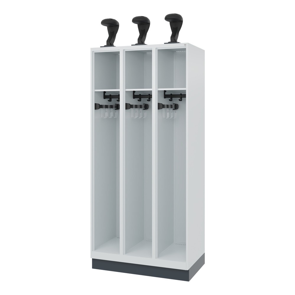 Product afbeelding: C+P brandweerkast EXPERT, sokkel, 3 compartimenten, hxbxd 1.850 x 900 x 500 mm, lichtgrijs, met helmhouder