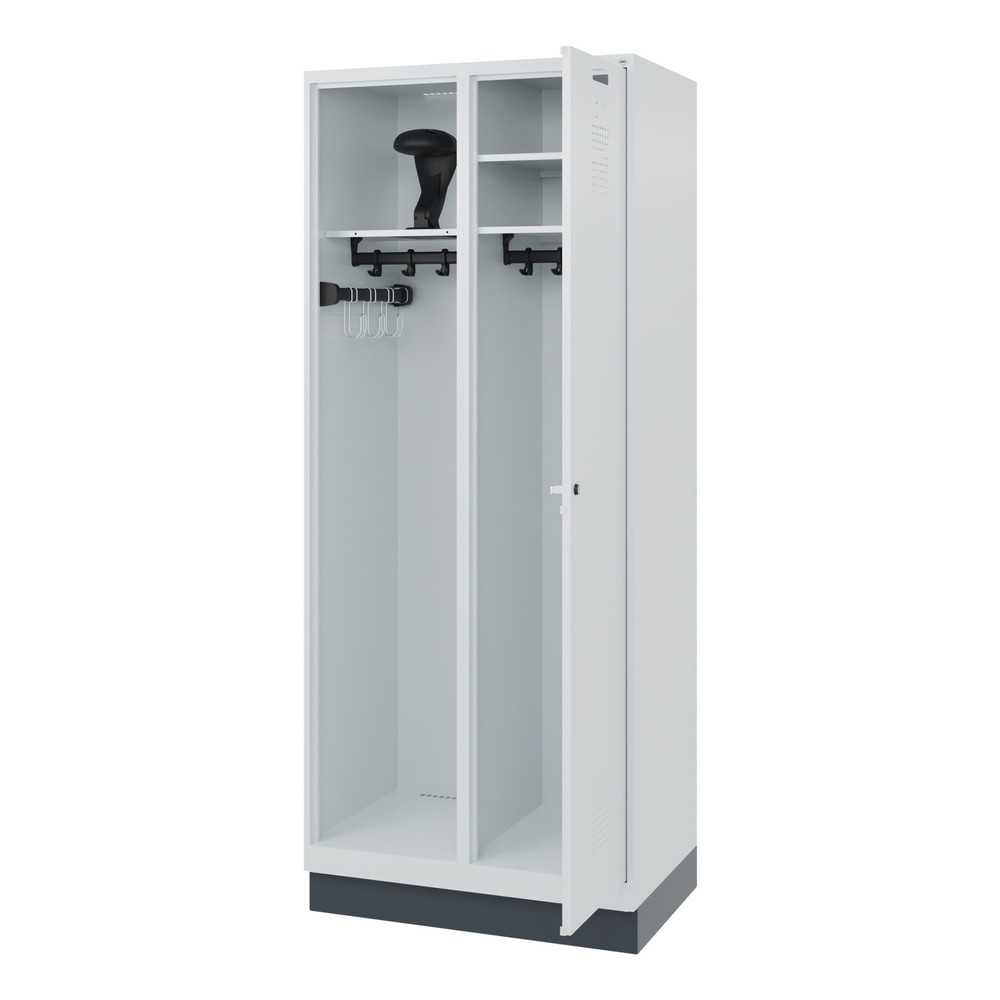 Product afbeelding: C+P brandweerkast KOMBI, sokkel, 1 compartiment, hxbxd 1.850 x 800 x 500 mm, lichtgrijs, met helmhouder