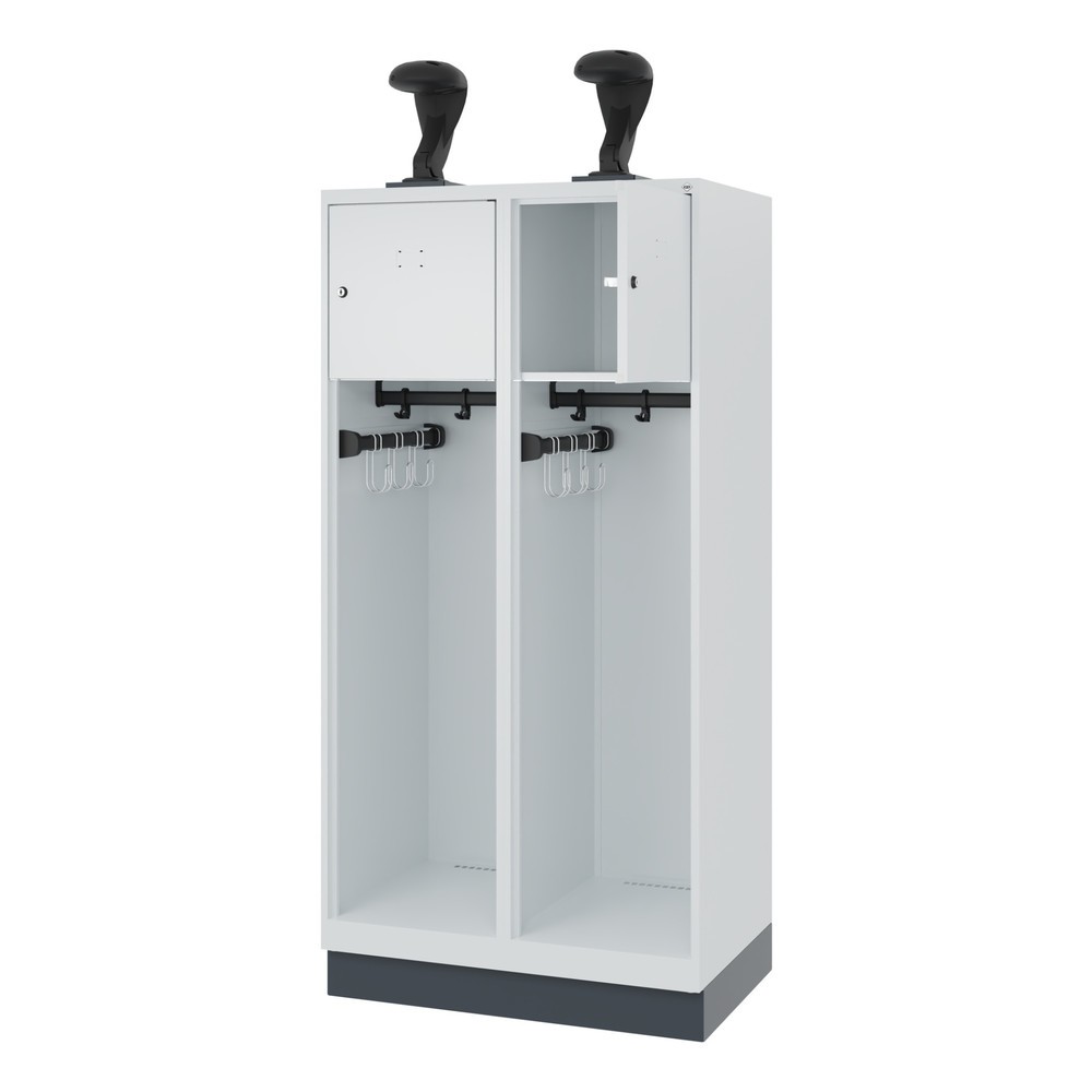 Product afbeelding: C+P brandweerkast YOUNGSTER, sokkel, 2 compartimenten, hxbxd 1.530 x 800 x 500 mm, lichtgrijs, met helmhouder