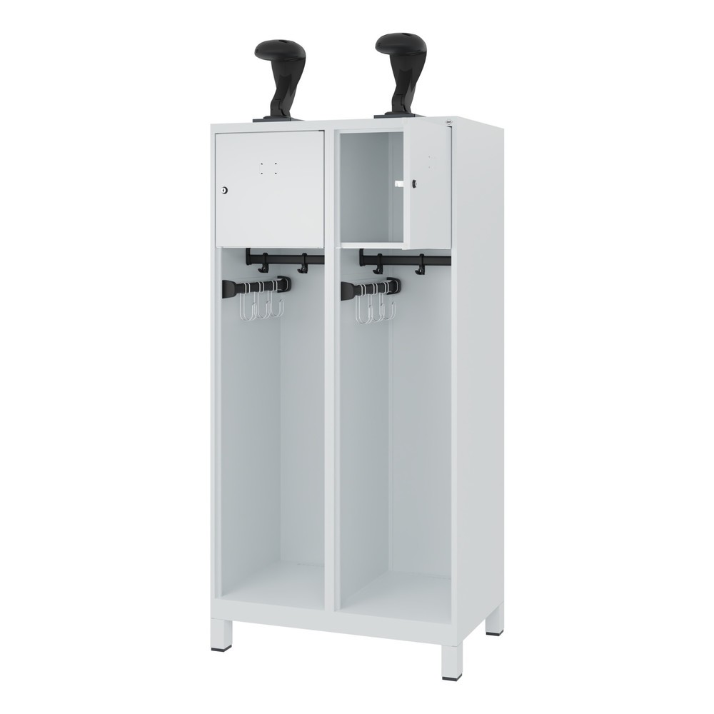 Product afbeelding: C+P brandweerkast YOUNGSTER, voeten, 2 compartimenten, hxbxd 1.530 x 800 x 500 mm, lichtgrijs, met helmhouder
