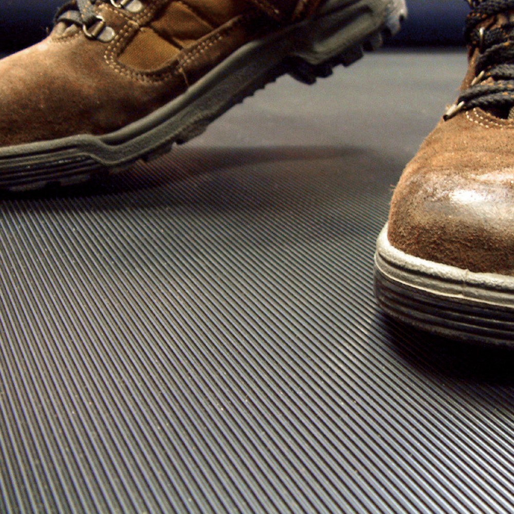 Productafbeelding nr. 4: COBA Antislip mat, natuurrubber, geribbeld, per strekkende meter x 900 mm, dikte 3 mm
