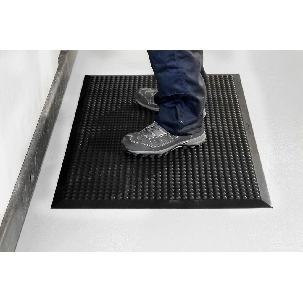 COBA COBAelite® Bubble antivermoeidheidsmat, bxd 600 x 900 mm, zwart Productafbeelding nr. 3: COBA COBAelite® Bubble antivermoeidheidsmat, bxd 600 x 900 mm, zwart