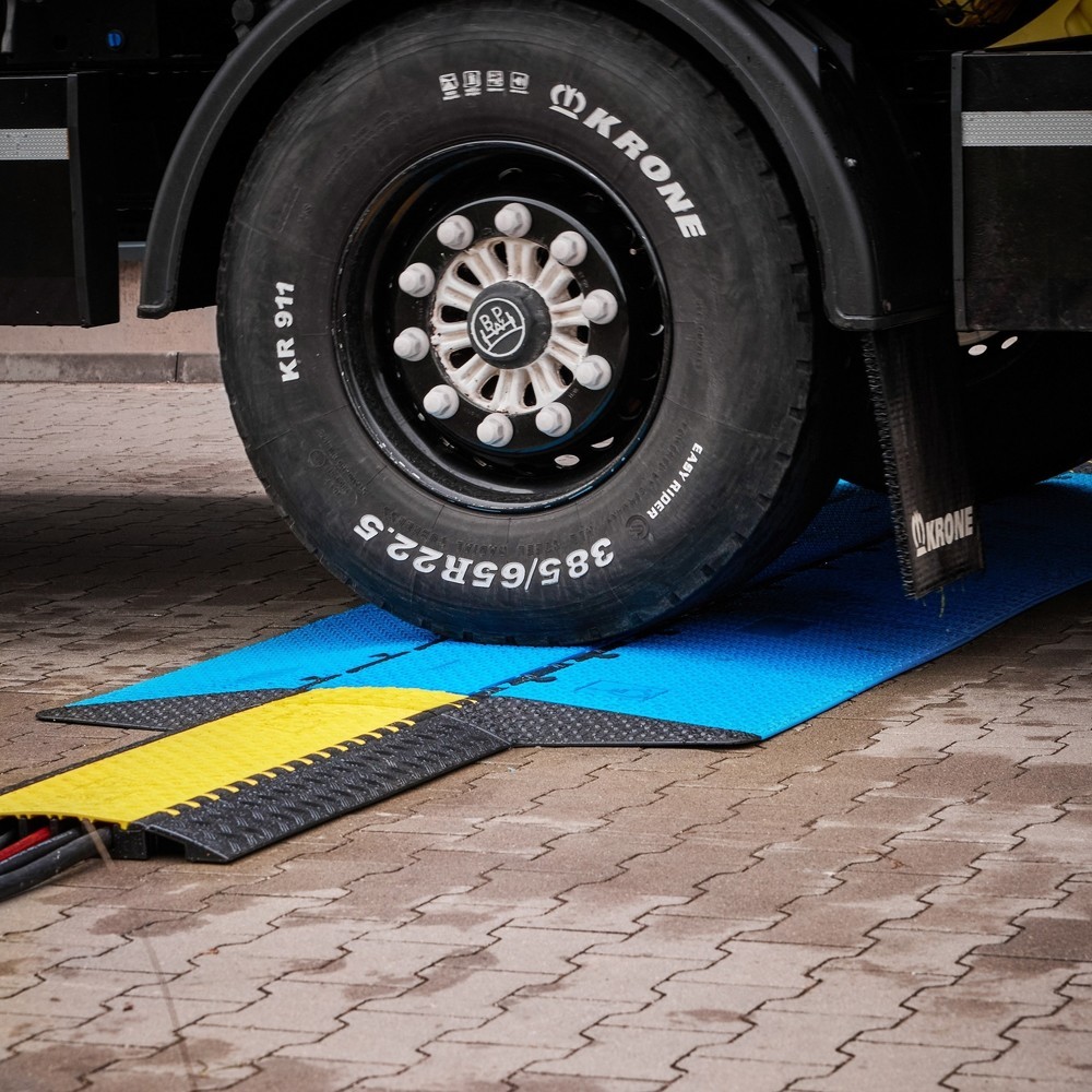Productafbeelding nr. 8: Defender® by Adam Hall kabelbrug MIDI 5 2D middenstuk, 5 kanalen, blauw