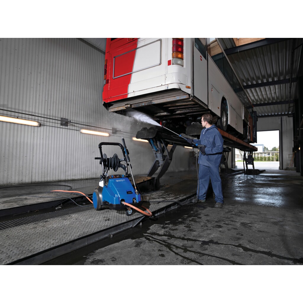 Industriële hogedrukreiniger Nilfisk® MC 6P-170/1600 XT, koud water, mobiel Productafbeelding nr. 3: Industriële hogedrukreiniger Nilfisk® MC 6P-170/1600 XT, koud water, mobiel