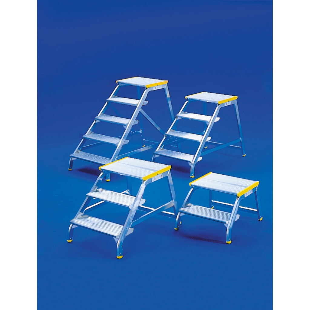 Industriële trap, cap. 300 kg, stahoogte 0,40 m Product afbeelding: Industriële trap, cap. 300 kg, stahoogte 0,40 m