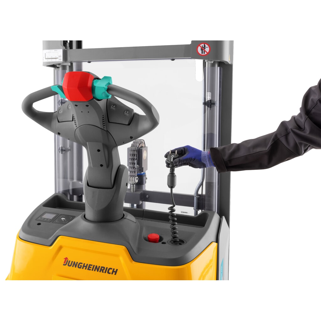 Jungheinrich elektrische stapelaar ERC 110i ZT met staplatform, tweevoudige telescoop hefmast, hefhoogte 2.300 mm, draagvermogen 1.000 kg, proportionele hydraulica Productafbeelding nr. 3: Jungheinrich elektrische stapelaar ERC 110i ZT met staplatform, tweevoudige telescoop hefmast, hefhoogte 2.300 mm, draagvermogen 1.000 kg, proportionele hydraulica