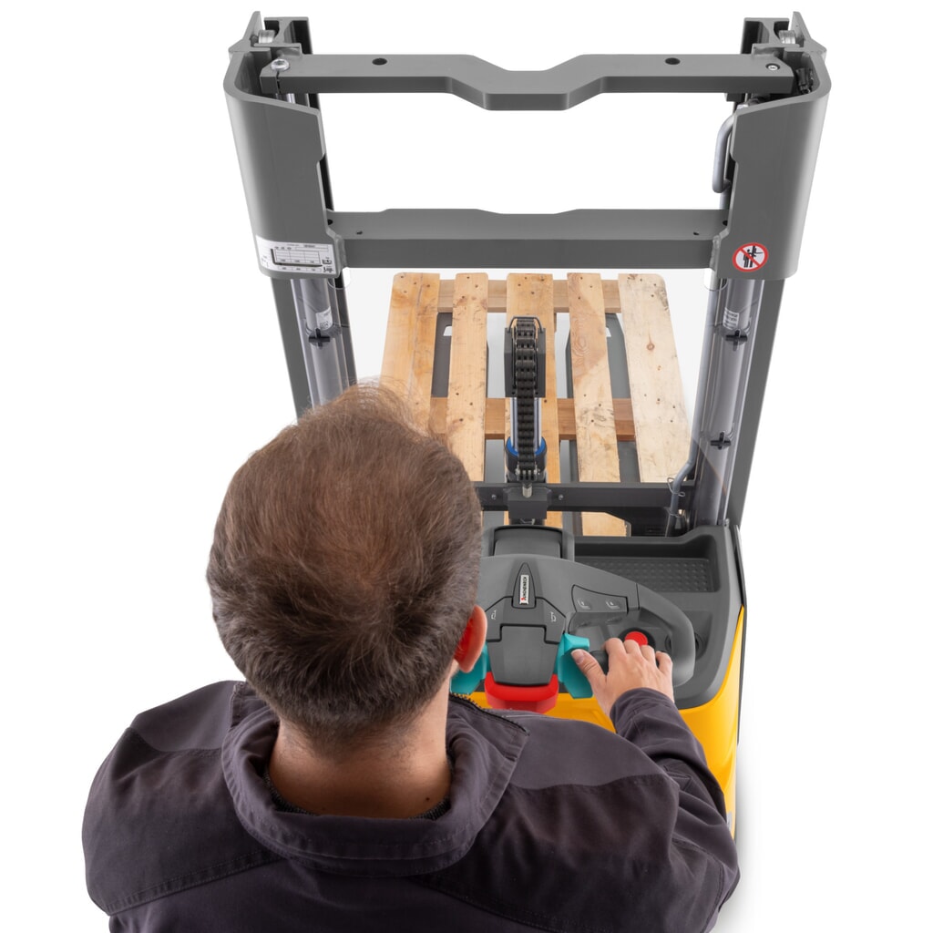 Productafbeelding nr. 6: Jungheinrich elektrische stapelaar ERC 110i ZT met staplatform, tweevoudige telescoop hefmast, hefhoogte 2.300 mm, draagvermogen 1.000 kg, proportionele hydraulica