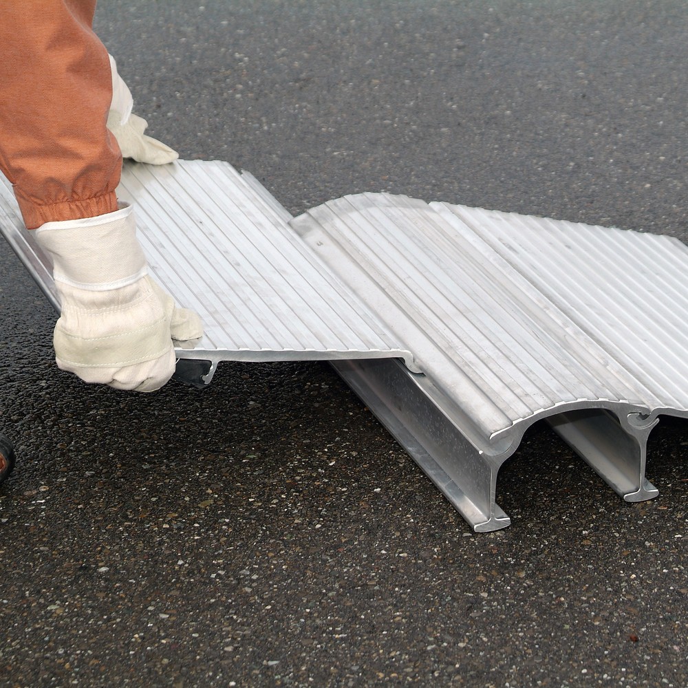 Productafbeelding nr. 3: Oprijplaat voor leidingen, cap. 7.000 kg, lengte 750 mm