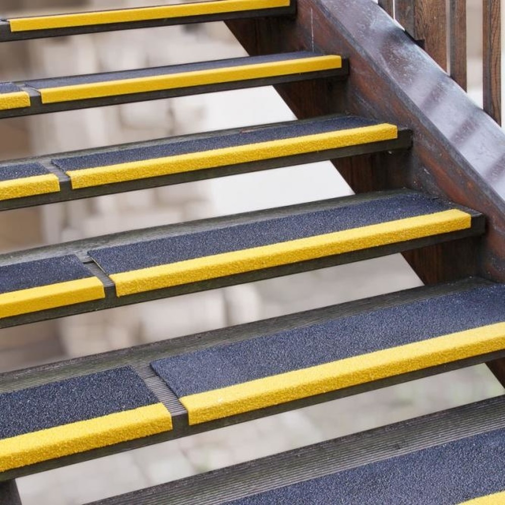 Product afbeelding: Randprofiel van GVK Extra Sterk, rand geel, lengte 800 mm