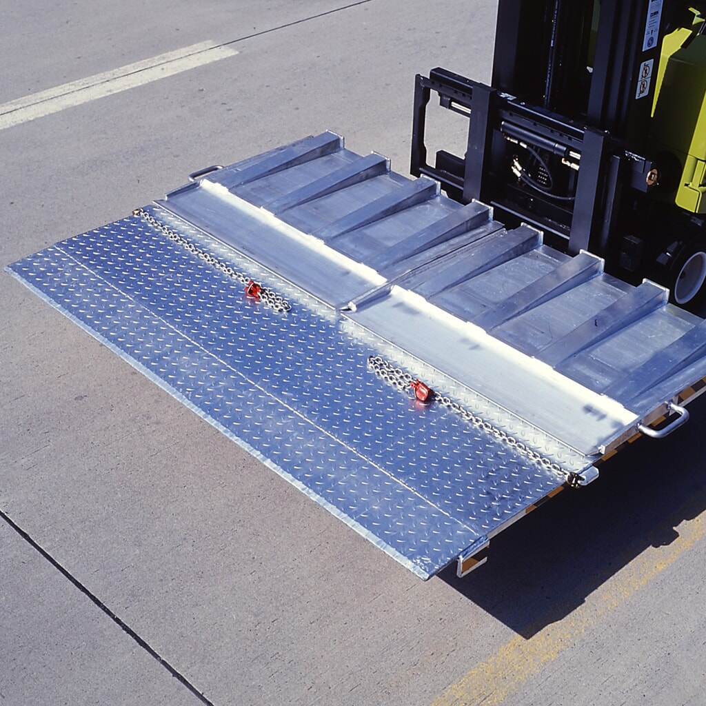 Laadplatform voor containers, inklapbaar, cap. 7.300 kg, bxd 2.000 x 2.570 mm Productafbeelding nr. 3: Laadplatform voor containers, inklapbaar, cap. 7.300 kg, bxd 2.000 x 2.570 mm