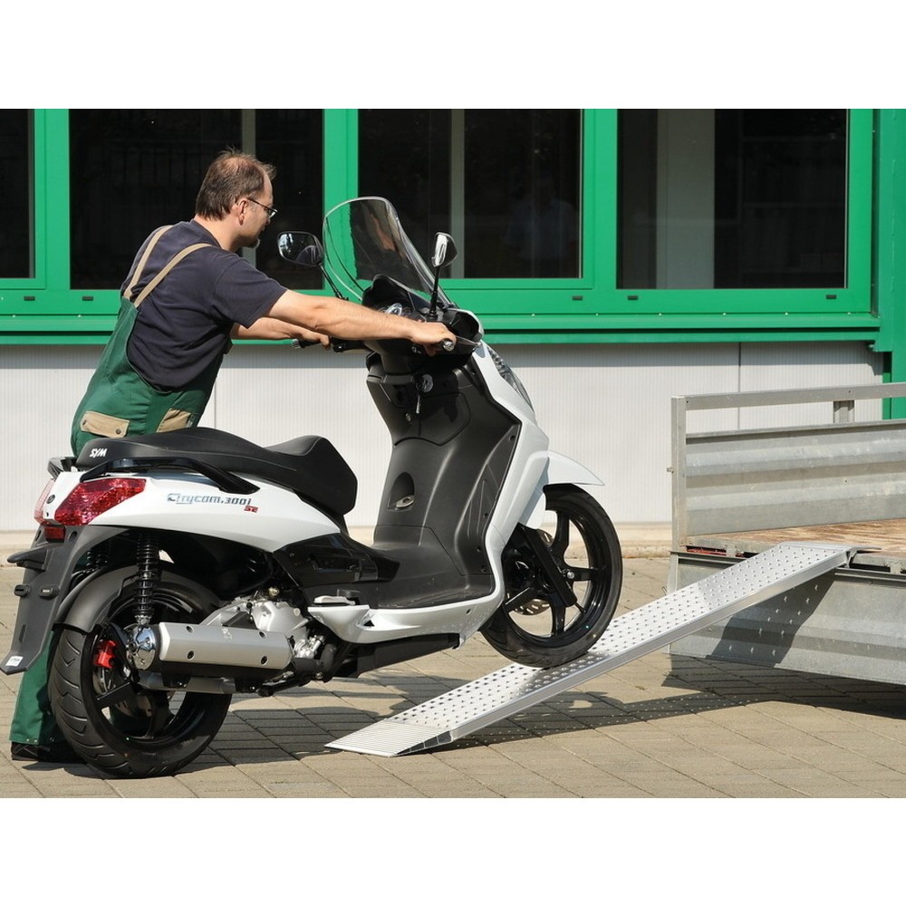 Productafbeelding nr. 3: Lichte oprijplaat Altec AOH, draagvermogen 410 kg, l x b 1.470 x 200 mm