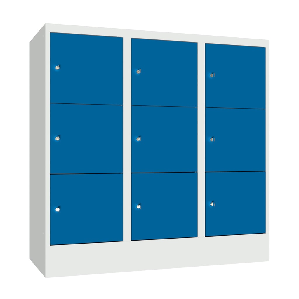 Locker PAVOY met cilinderslot, 3 x 3 vakken, hxbxd 1.187 x 1.230 x 500 mm, gentiaanblauw, lichtgrijs Product afbeelding: Locker PAVOY met cilinderslot, 3 x 3 vakken, hxbxd 1.187 x 1.230 x 500 mm, gentiaanblauw, lichtgrijs