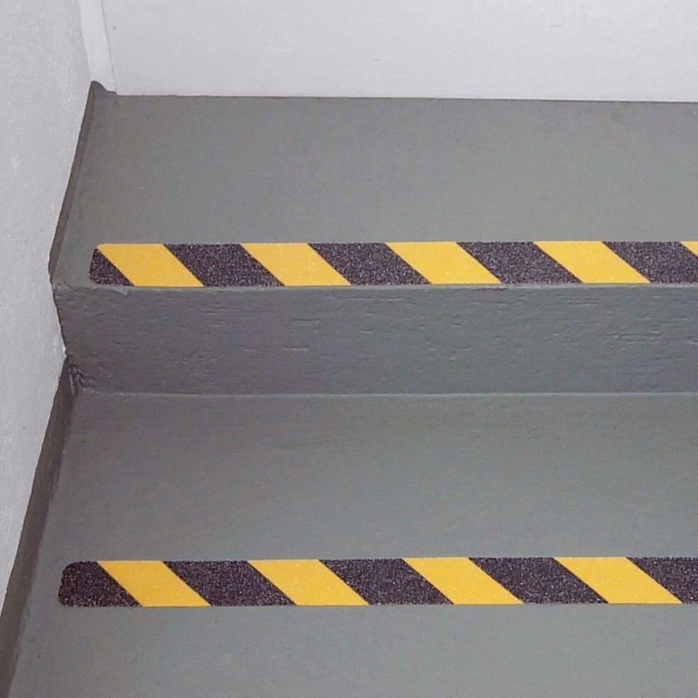 Productafbeelding nr. 2: m2-antisliplaag™ waarschuwingsmarkering, rol, breedte 25 mm, geel-zwart