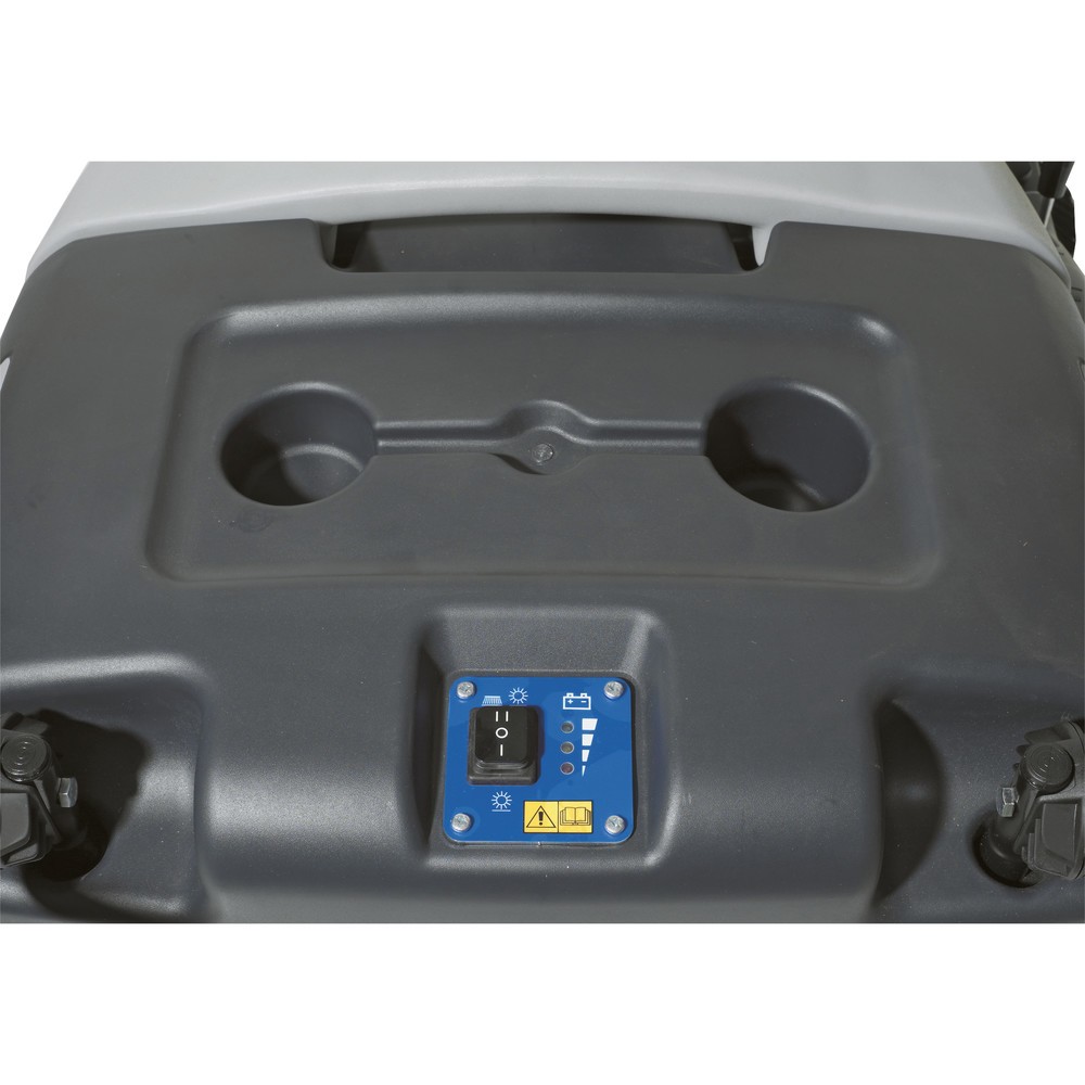 Productafbeelding nr. 4: Meeloopveegmachine Nilfisk® SW 750