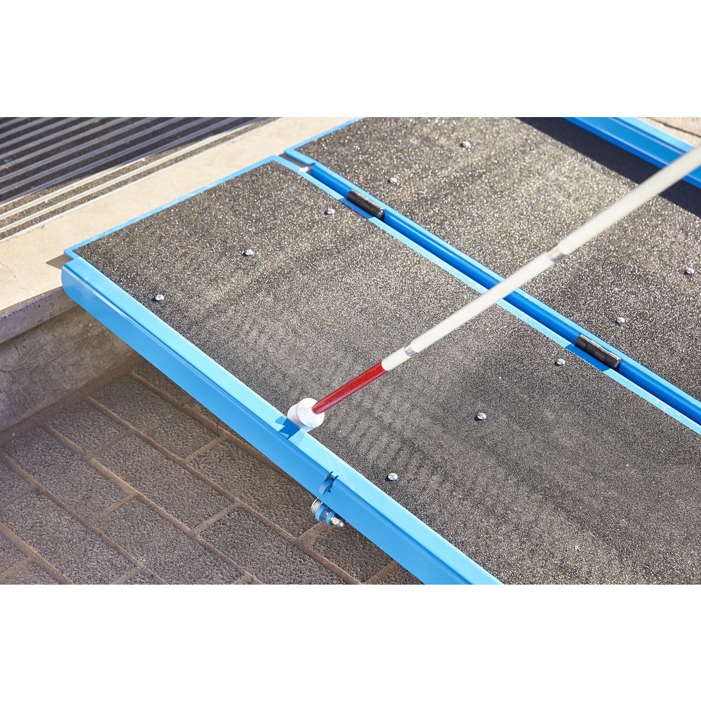 Productafbeelding nr. 12: MOTTEZ inklapbare oprijplaat in aluminium, lengte 1.660 mm