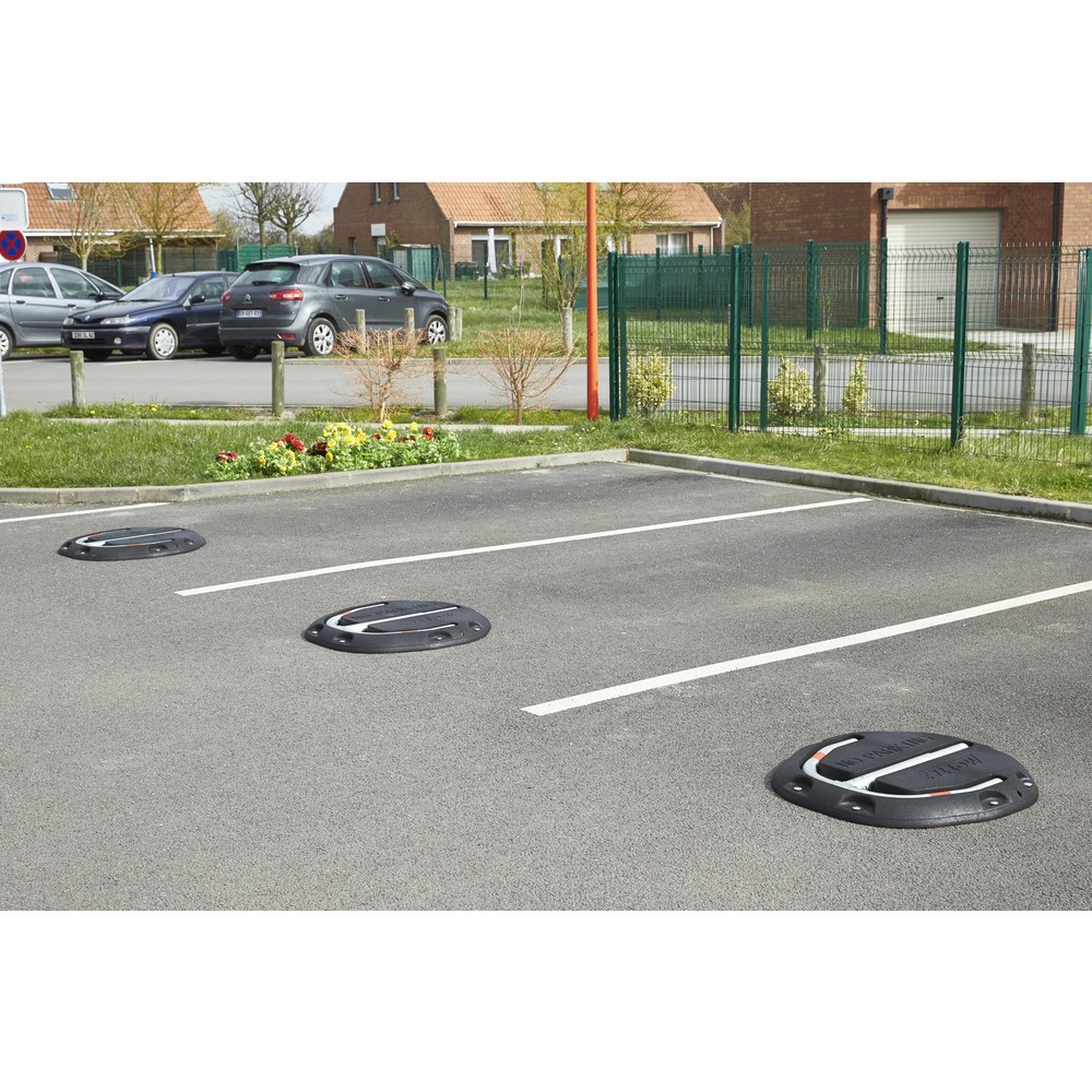 Productafbeelding nr. 11: MOTTEZ parkeerplaatsbeugel van gegoten rubber met slot