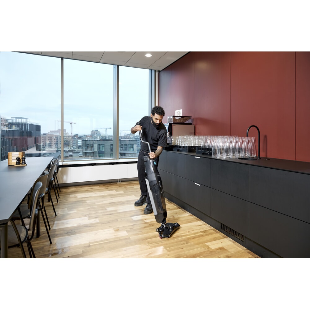 Productafbeelding nr. 2: Nilfisk® handgeleide schrobzuigmachine DRYFT V1 EU