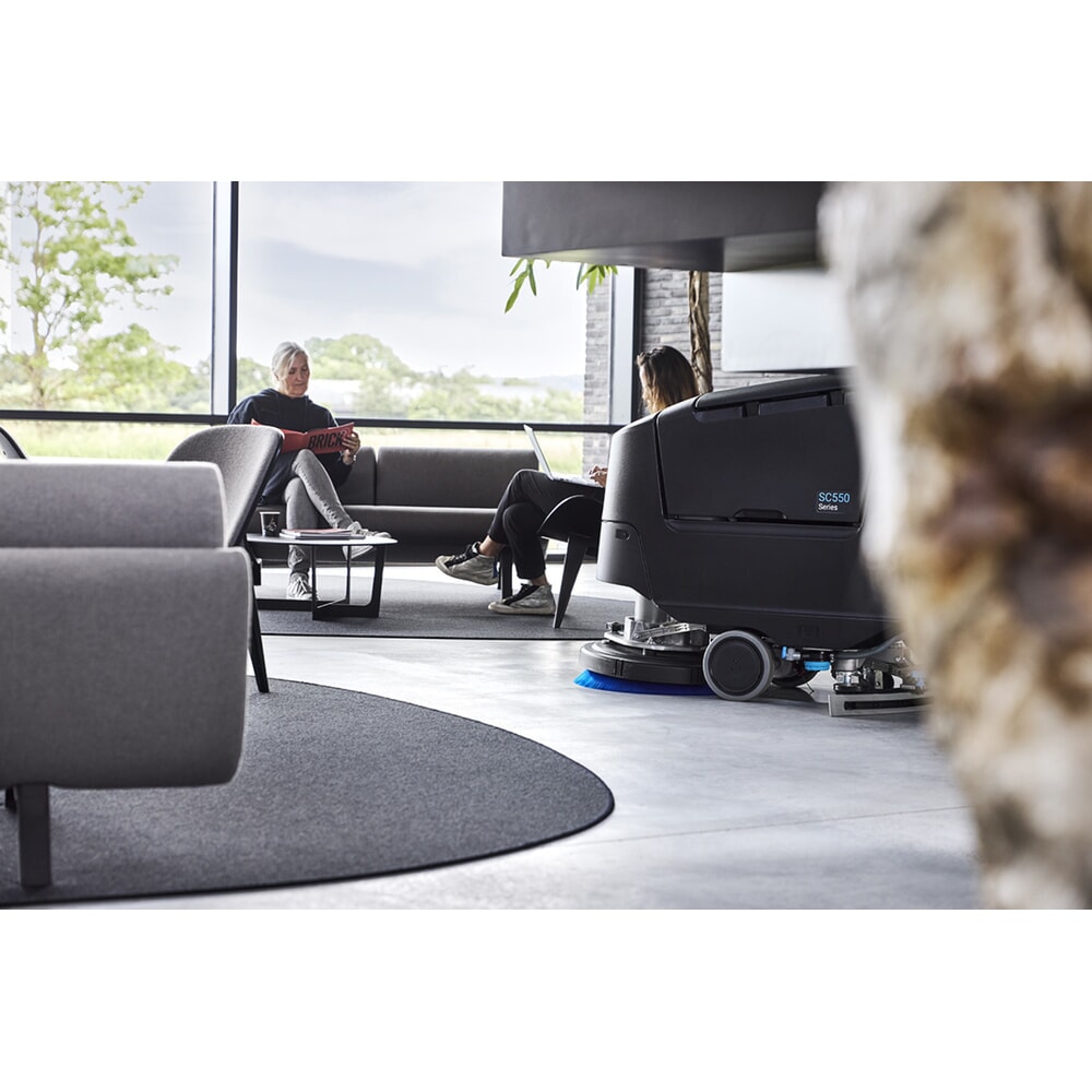Productafbeelding nr. 3: Nilfisk® handgeleide schrobzuigmachine SC550 D 61 LI-ION