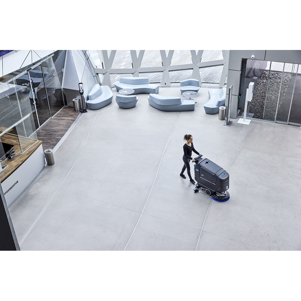 Productafbeelding nr. 9: Nilfisk® handgeleide schrobzuigmachine SC550 D 53 LI-ION