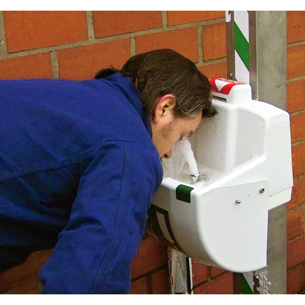 Productafbeelding nr. 4: Oog- en gezichtsdouche B-Safety PremiumLine, opvangbak met afdekking, wandmontage