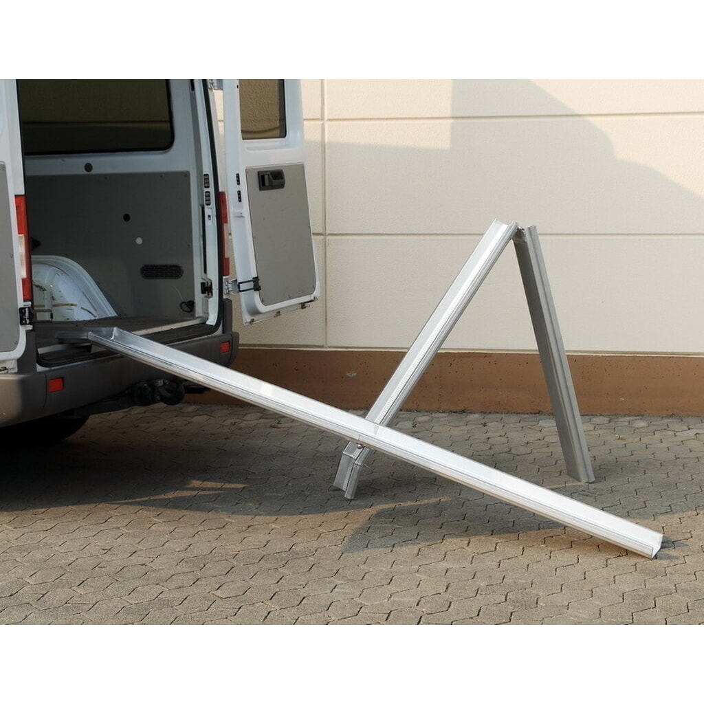 Oprijplaat Altec ABS-F, opvouwbaar, draagvermogen 400 kg, l x b 1.500 x 235 mm Product afbeelding: Oprijplaat Altec ABS-F, opvouwbaar, draagvermogen 400 kg, l x b 1.500 x 235 mm