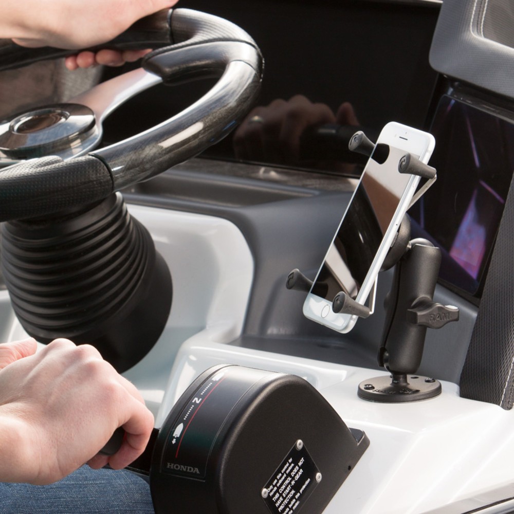 Productafbeelding nr. 3: RAM Mounts X-Grip opbouwhouder voor smartphones tot breedte 82,6 mm, B-kogel (1 duim), ronde basisplaat (AMPS), middellange verbindingsarm
