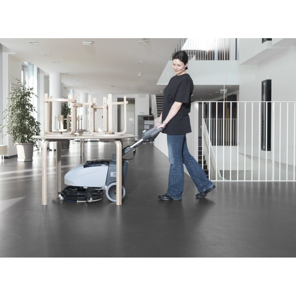 Schrobzuigmachine Nilfisk® SC 351 Productafbeelding nr. 9: Schrobzuigmachine Nilfisk® SC 351