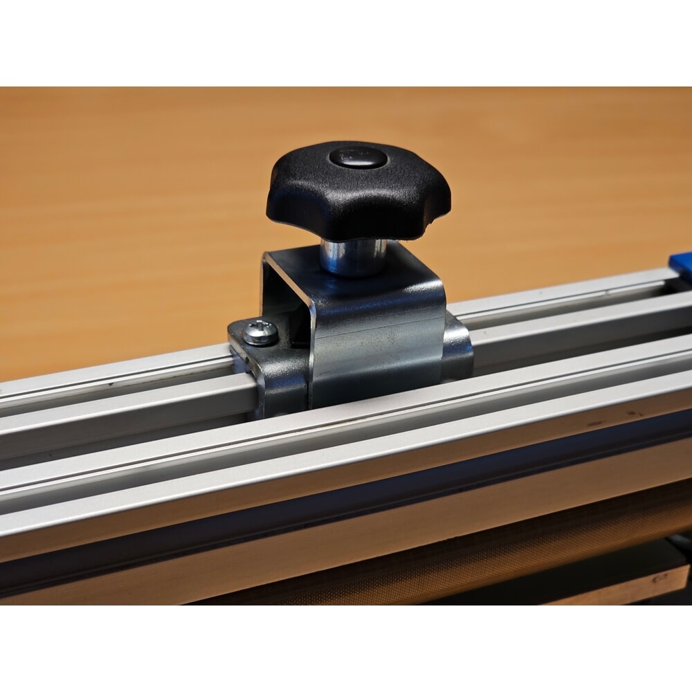 Product afbeelding: Snij-inrichting voor tafel-folielasapparaat TS-401, voor lasnaadlengte 620 mm