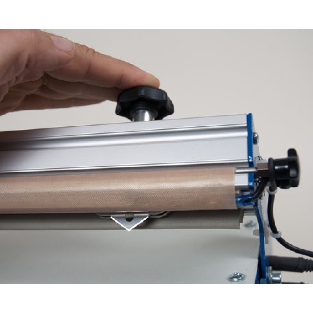 Productafbeelding nr. 3: Snij-inrichting voor tafel-folielasapparaat TS-401, voor lasnaadlengte 620 mm