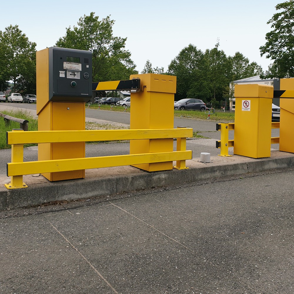 Productafbeelding nr. 2: Vangrails C-profiel, buitengebruik, verzinkt + kunststofcoating, lengte 2.000 mm