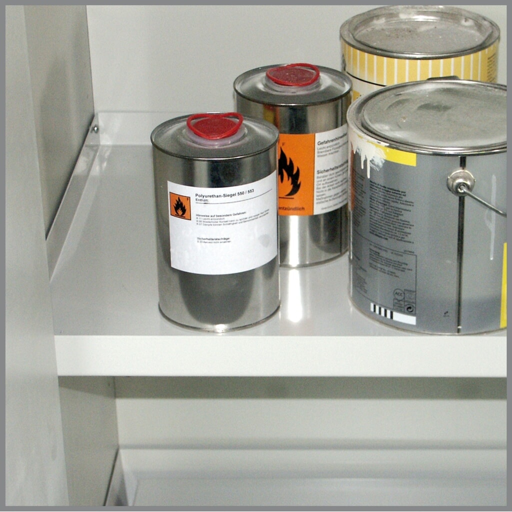 Productafbeelding nr. 4: Brandveilige kluis PRIORIT type 30, 2-deurs, 3 legborden, 1 geperforeerde plaat, 1 lekbak, RAL 7035