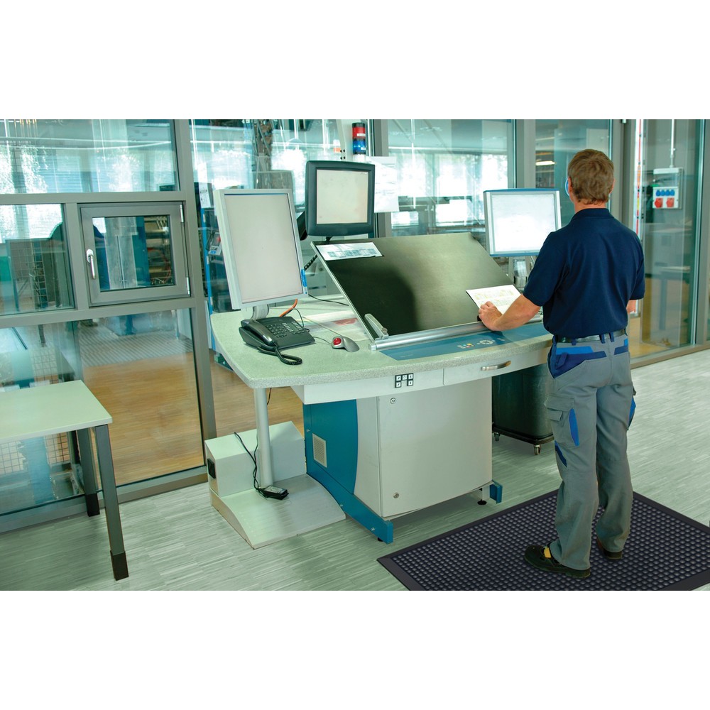 Productafbeelding nr. 4: Vloermat antistatisch, met noppen, bxd 600 x 900 mm