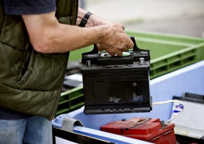 Batterijen inleveren volgens de voorschriften